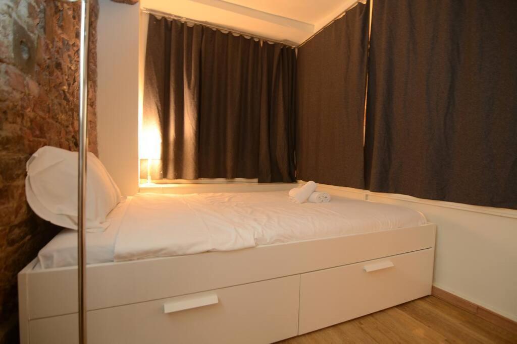 Keys Of Italy - Sprone 15 - 2 Bedroom Family Apartment By Ponte Vecchio Florence Exterior photo