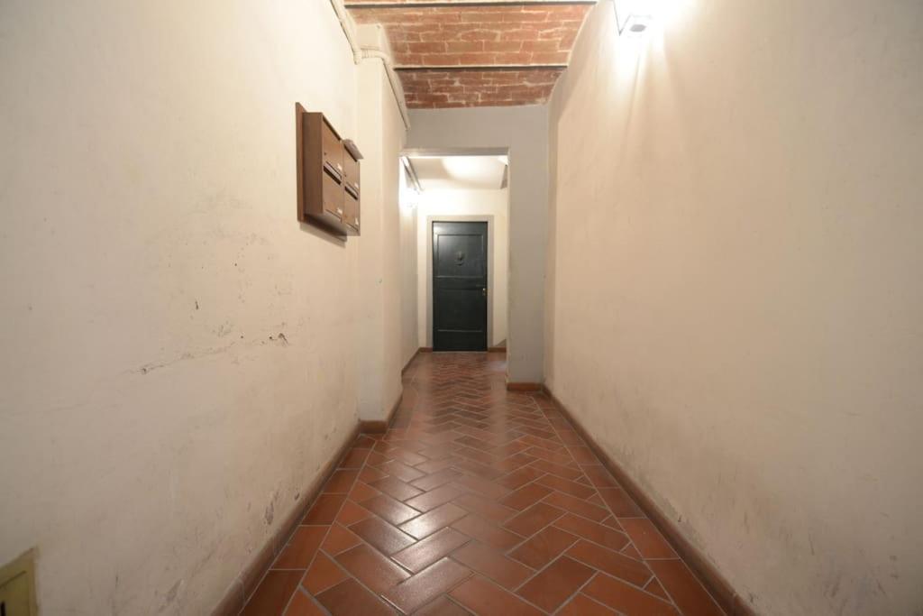 Keys Of Italy - Sprone 15 - 2 Bedroom Family Apartment By Ponte Vecchio Florence Exterior photo