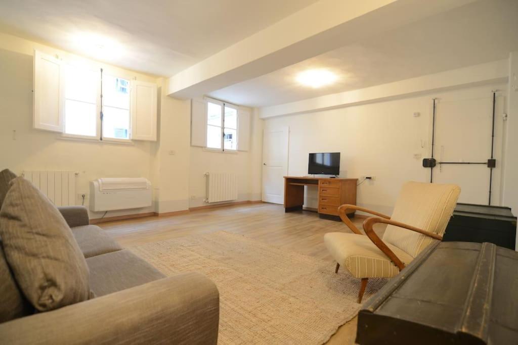Keys Of Italy - Sprone 15 - 2 Bedroom Family Apartment By Ponte Vecchio Florence Exterior photo